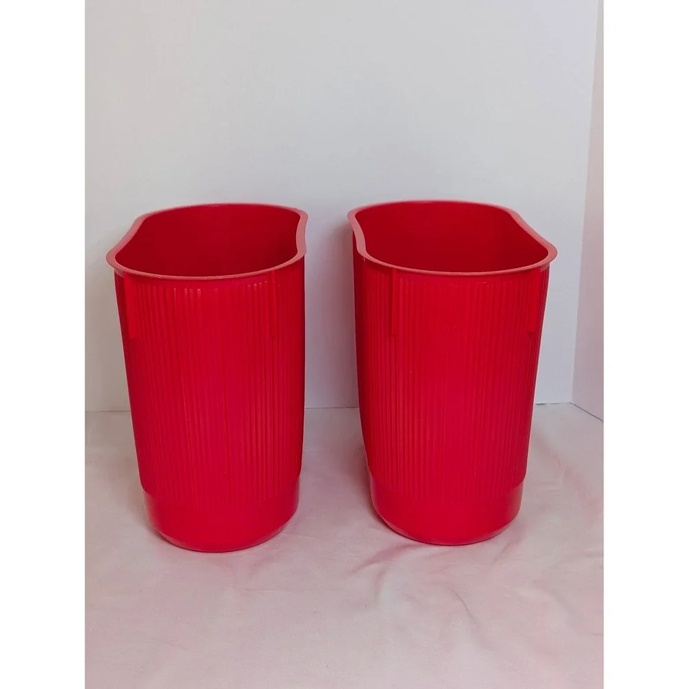 Rubbermaid lot vintage